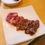 ぴょんぴょん舎 - セットのカルビ・ハラミ・モモ