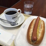 DOUTOR COFFEE - C.ジャーマンドックセットは定番中の定番。