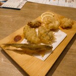 天ぷら 穴子蒲焼 助六酒場 - キスと牡蠣とか