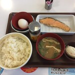 すき家 - たまかけ鮭朝食