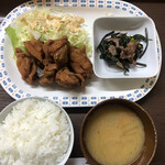 居喰処 光 - 2021/01/25
      本日の日替り 鳥唐揚定食 500円
