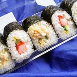 ファミリーマート - 料理写真:ツナマサラダ巻きとカニカマ巻き278円