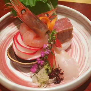 ランチにもディナーにも◎鮮度の良い海鮮をぜひ。