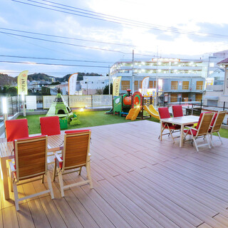 A relaxing space where you can spend time with your children ♪ Open terrace seating is also available ◎