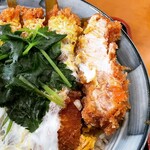 とんかつがってん - 厚切りロースかつ丼(断面)