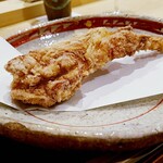勢麟 - 大皿に虎河豚の唐揚げ　身の美味しさは例えようもない。無言で食べきりました。