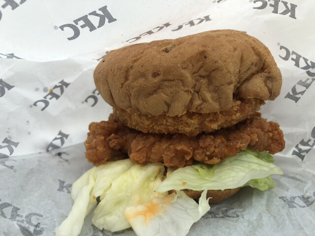 ケンタッキーフライドチキン クイーンズスクエア横浜アット店 みなとみらい レストラン その他 食べログ ケンタッキーフライドチキン クイーンズスクエア横浜アット店 みなとみらい レストラン その他 食べログ