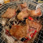 炭火焼肉 ホルモン やま元 - 