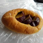 パン工房 ブルクリーク - 焼き芋チーズ