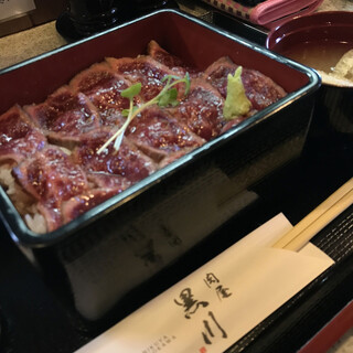 肉屋 黒川 - 