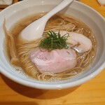麺響 万蕾 - 白醤油ラーメン900円