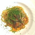 La Brianza - クエのペスカトーレ。トマトソースがさわやか少しピリ辛、小さなエビやイカも見られ複雑さ深みのある味わい。ロングパスタもおいしい