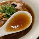 Japanese Soba Noodles 蔦 - トリュフオイル不使用になったスープ