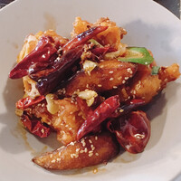 膳處漢ぽっちり - 鶏肉の唐辛子炒め①