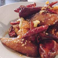 膳處漢ぽっちり - 鶏肉の唐辛子炒め②