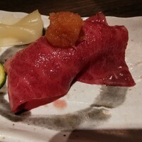 うしごろ 貫 五反田店 - サブトン炙り握り