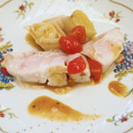 ペレグリーノ - 【魚料理】熊本天草より　白甘鯛、北海道産無農薬のポロ葱との組み合わせ