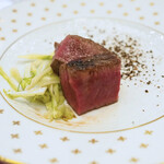 ペレグリーノ - 【肉料理】熊本和牛フィレ肉の紀州備長炭火焼き、宮城産　旬のイタリア野菜　ブンタレッレのインサラータ添え