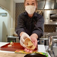 銀座 大石 - フォアグラのテリーヌのムースと洋梨のコンポート ラム酒のゼリーの最中