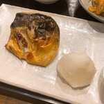 巣鴨ときわ食堂 - 【2021年01月】朝限定の定食「あじフライとさば塩焼定食＠500円」、さば塩焼き。