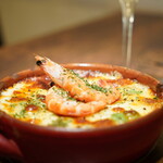 Shrimp and avocado gratin