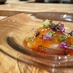 焼き鳥 とりら - 胸刺し卵黄ソース