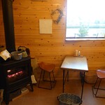 cafe ソノヒノキブン - 店内