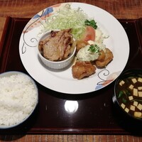 赤坂 津つ井 総本店 - 