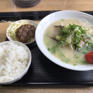 博多ラーメン 博多駅_1