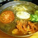 赤とんぼ - 韓国風冷麺