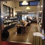 万平ホテル ショップ - ショップ内