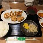 Gyouza Karaage Gyoppa - 