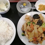 聚友楼 - 「ハッポウサイ　700円」。具だくさんで美味しい。