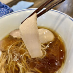 らぁ麺 麦一粒 - 味玉醤油らぁ麺@900円(税込)