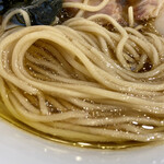 らぁ麺 麦一粒 - 味玉醤油らぁ麺@900円(税込)