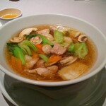 中国飯店 富麗華 - 五目スープそば