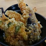 湯蕎庵　味津肥盧 - ボリュームある天丼