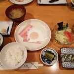 エホー旅館 - 料理写真:1泊目の朝食