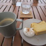シュヴァルカフェ - 珈琲とチーズケーキ