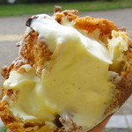 レ・グーテ - シュークリーム齧った