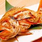 ■■能登半島加賀的鹽烤魚頭■■不含稅1580日元