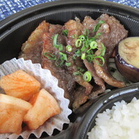 焼肉の龍園 小倉本店 - 柔らか～い上カルビが７枚♪