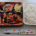 いろどりや - お弁当セット(デラックス) ご飯付　500円　(2021.1)