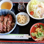 あしながおじさん焼肉亭 - ステーキ丼特盛