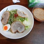 辛麺シャカ - つけ麺