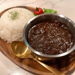 天満カラオケサケバー - 牛すじの旨味が凝縮された濃厚なカレーです