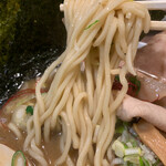 麺や ゼットン - 麺アップ