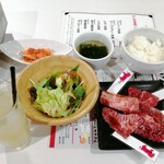 Jukusei Wagyuu Yakiniku Maruyoshi - 