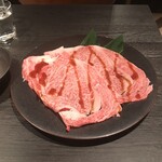 焼肉ホルモン マーク松岡 - 特選ロース。
      美味し。