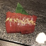 焼肉ホルモン マーク松岡 - レバーのシャトーブリアン。
      美味し。